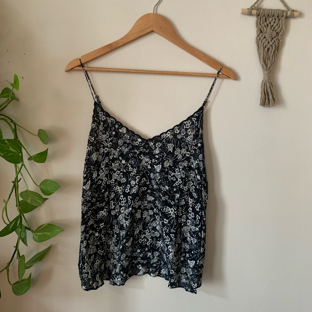 ❗️SALE❗️ Intimately Free // Black & White Floral Tank